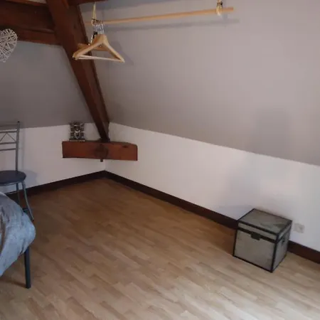 Room In Bb - At Ten Minutes From The Raviege Lake *